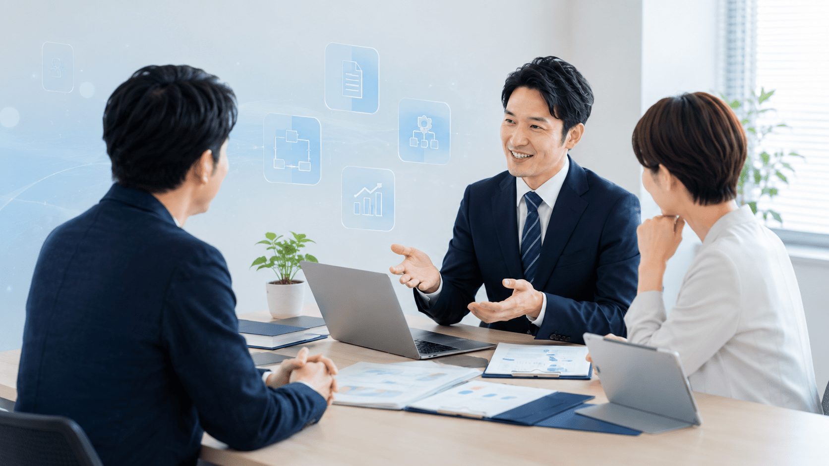 経営者と専門家が労務課題について相談している場面